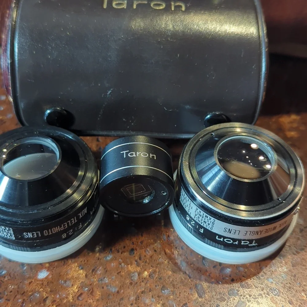 TARON TELEPHOTO, WIDE ANGLE AUX Lens with Case Made in Japan F: 2.8